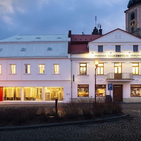 Pivovar Falkenstejn Krásná Lípa Esterno foto